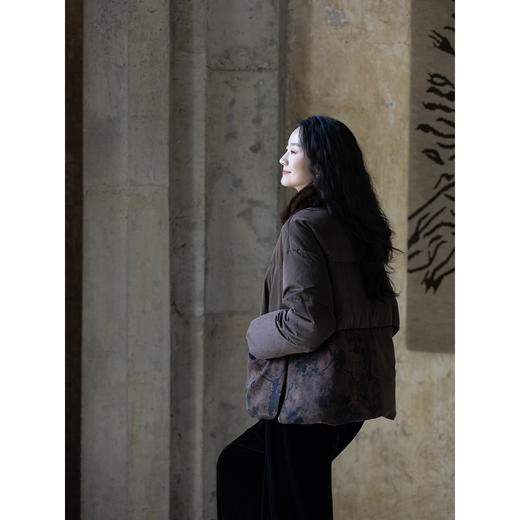 牧衣游原创 香云纱拼接95红嘴雁绒羽绒服女古朴文艺保暖外套 苍沐 商品图2