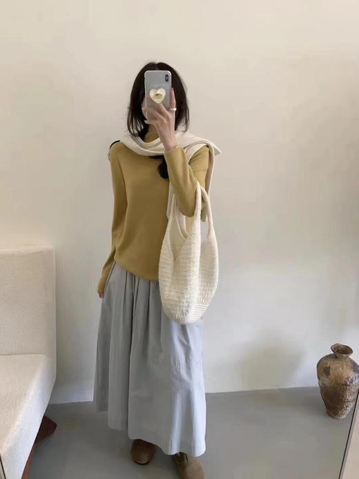 羊毛打底衫 秋冬天鹅绒T恤日系休闲简约显白显瘦温柔小立领长袖针织衫女春季通勤毛衣内搭 商品图5