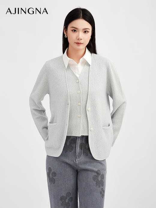 【商场同款】阿菁娜冬季新款亮丝羊毛开衫水绿光感V领外套垂顺肌理面料A30D318023 商品图0