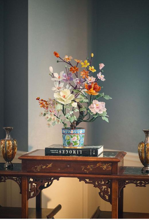 【已售】独角鹿西洋古董 20世纪中国创汇时期出品牡丹花纹景泰蓝盆装饰「百花争艳」珍宝像生盆景 商品图1