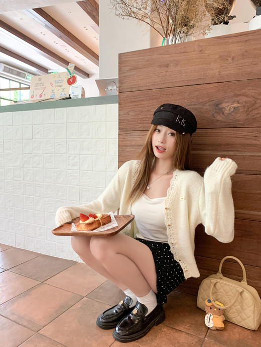 <曾小咸推荐>现货秒杀！微信超特价！韩系拼接蕾丝镂空针织衫 日常199.99 立减110 秒杀89.99！ 商品图11