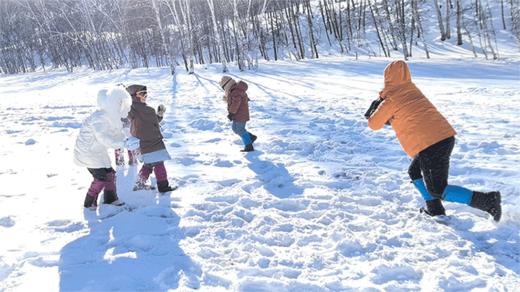 【2026寒假 | 雪原牧歌·乌兰布统6天5晚亲子营】北京集散，高性价比玩雪！全天滑雪、越野车穿越、冬日雪骑、游牧音乐会、rua驯鹿、渔猎Glamping、长城徒步、温泉……第二波早鸟减700元/人！ 商品图1