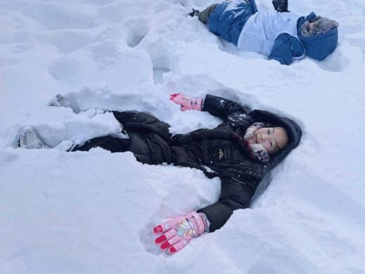 立减600【哈尔滨A线| 雪域奇缘6天5晚亲子营】5星好评畅玩哈尔滨+亚布力+雪乡+哈工大研学！不冻河捕鱼、雪林小火车、喂东北虎、雪中泡温泉、玩雪飘、马拉爬犁、雪地摩托…部分团满下单先询 商品图6