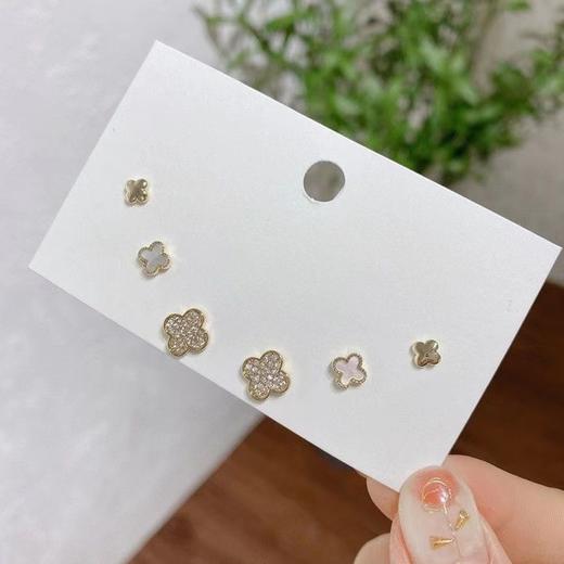 「3对！四叶草耳钉套装」组合韩国网红同款简约耳环睡觉不用摘小巧耳饰时尚饰品 商品图1