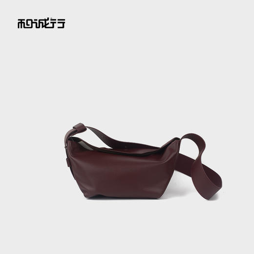 和诚行2025秋季新款韩版时尚百搭斜挎包软皮单肩包4180120 商品图3