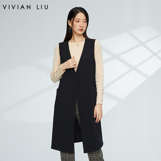 VIVIAN LIU薇薇安刘R2343107秋女装新款大V领一粒扣宽松长款马甲 商品图0