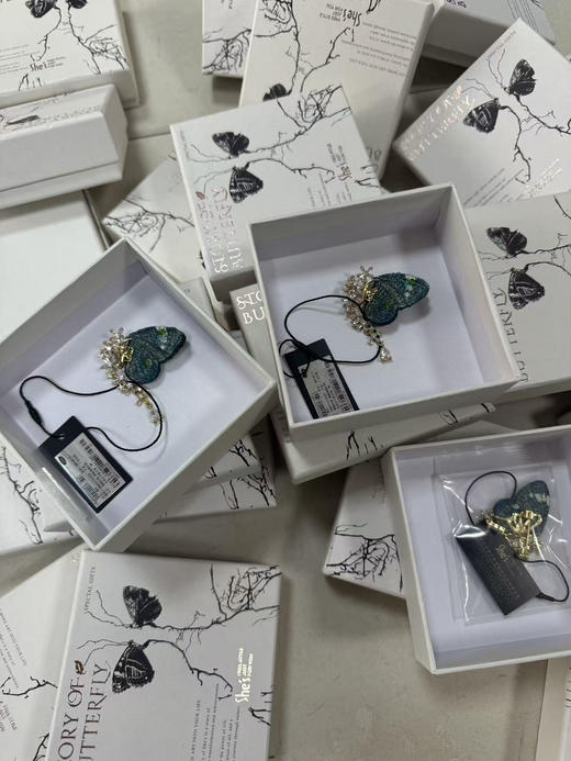 【团购】she”s 新推 斑斓蝶梦 新国风刺绣饰品 胸针 商品图14