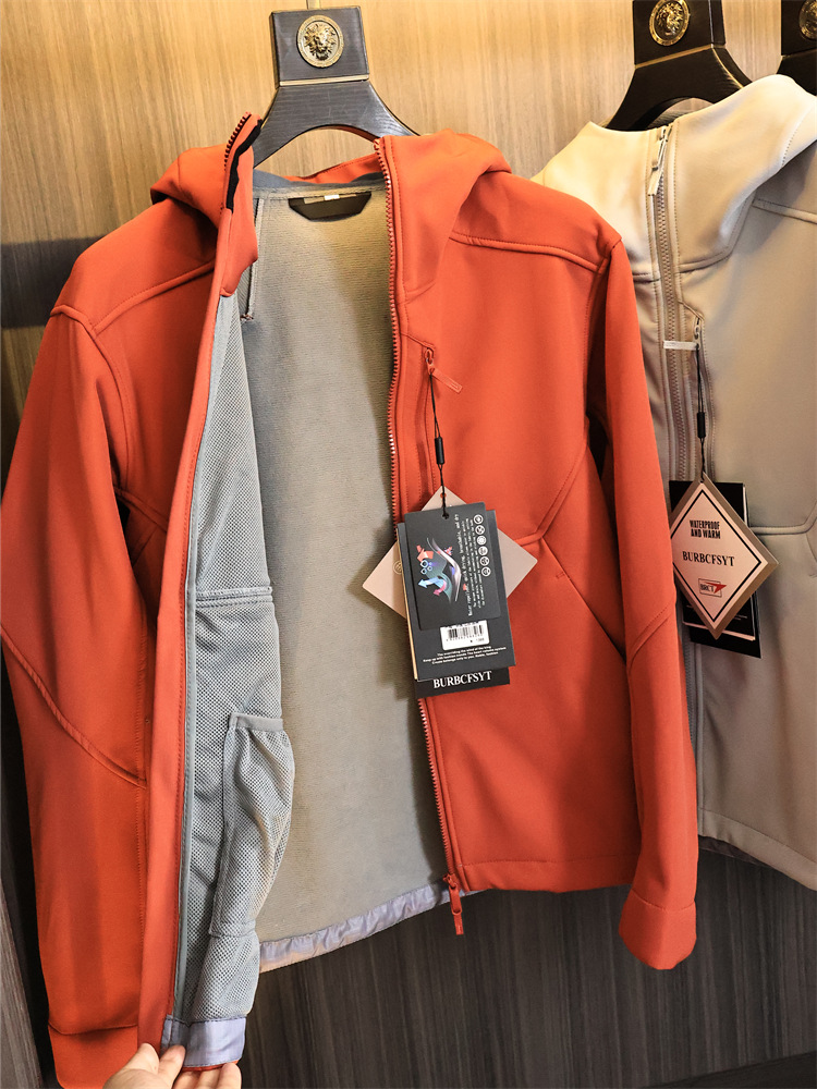 i22VifOtztSBuvrAbgyVeVxWcEUqgkRZbHUJ