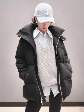 【高品质私服】【IC精纺羊毛白鹅绒羽绒服】手感柔软干爽，富有骨感悬垂性佳，内填高质90鹅绒，相拥温暖N0817-CC【无标出货 介意慎拍】