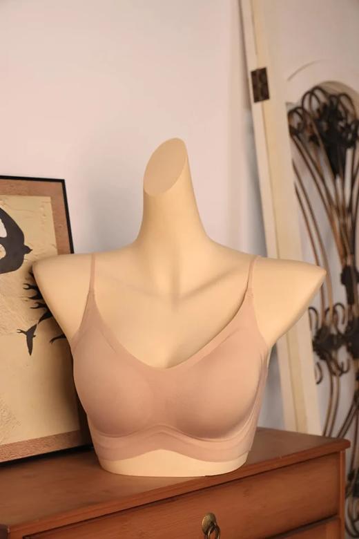 【粉底液内衣 99元2件】一秒溶肤  原生肌底色 内衣消失术 3个款型可选 商品图4