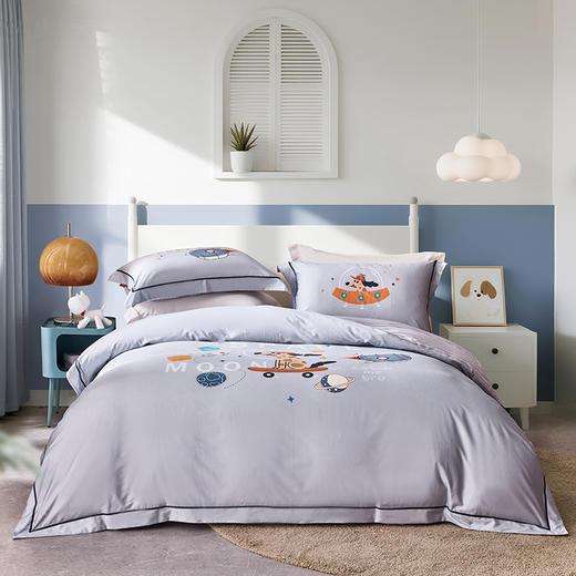 多喜爱 60S全棉缎纹四件套 星际小狗【60S长绒棉】【贡缎面料】【芬纳诺抗菌】细腻柔滑 精美织带/FX 商品图0