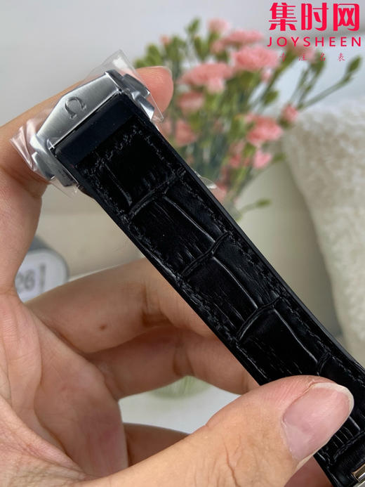 欧米茄 VS第五代星座系列 曼哈顿星座 熊猫绸缎面 男士腕表 丹东8900一体机 商品图6