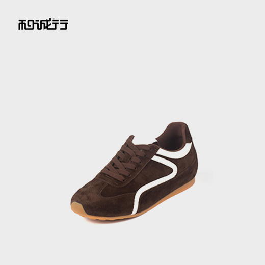 和诚行2025秋季新款时尚百搭阿甘女式休闲运动板鞋0930262 商品图1