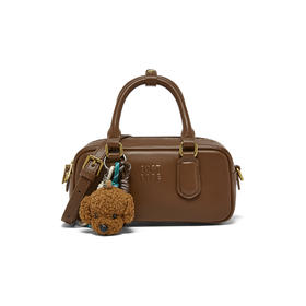 BF楼百思图2025冬季新款波士顿包时尚复古斜挎包女TY097DX5吊牌价659，现价369