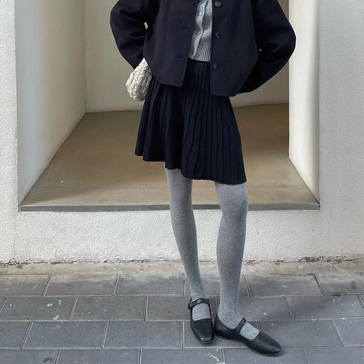 【秋冬服饰丨成人秋冬打底袜】面料软糯亲肤不紧绷，纹理细密紧实有质感，臀部双裆设计不易掉档，蜂窝形腰部设计，体感弹力更为舒适，颜色高级百搭，搭配连衣裙大衣都好看 商品图6