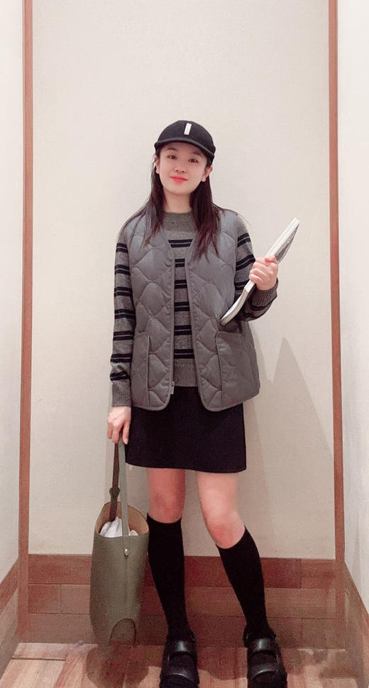 【高品质私服】【IC羊毛混纺平纹布羽绒马甲】精纺羊毛 混纺面料，精致光滑有弹性G1576-CC【无标出货 介意慎拍】 商品图3