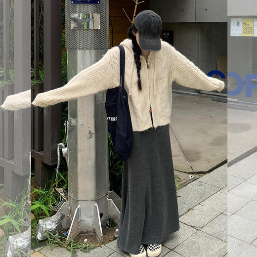 西遇针织开衫外套女秋季新款慵懒风双拉链连帽麻花宽松毛衣SS051697 商品图4