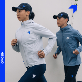 NEDAO内道新品云绒带帽软壳女防风保暖连帽跑步运动户外外套