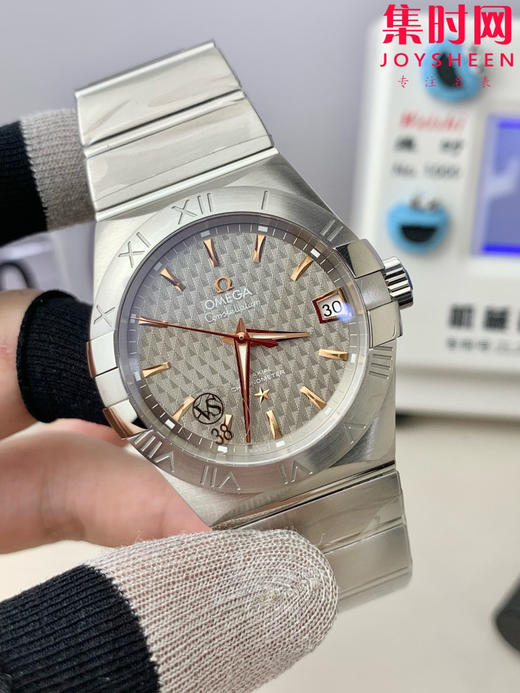 欧米茄 VS第四代星座系列 格子面金针 男士腕表 丹东8500一体机 表径38mm 商品图1