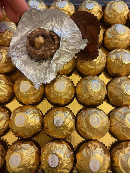 到手价198元/盒 Ferrero费列罗棒子夹心巧克力礼盒装600克 48粒 美国代购，无中文标签，介意慎拍 商品图4