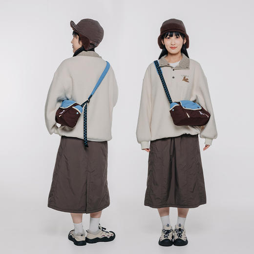 【品牌特惠】ACMEITEM爱棵米立领卫衣GAG3310873G 商品图2