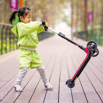 永久（FOREVER）滑板车儿童车3-10岁幼儿滑滑车溜溜车宝宝踏板车免安装闪光轮红色 商品图2