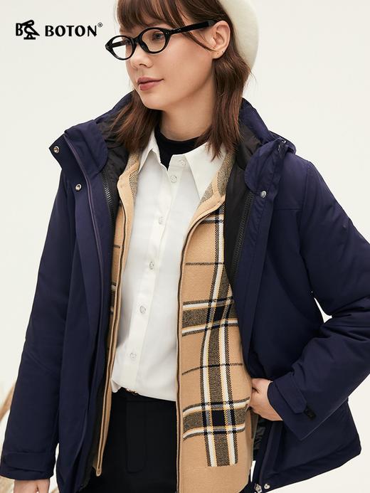 波顿女士秋冬季合身显瘦保暖一衣三穿甩帽常规款羽绒服LC762524 商品图2