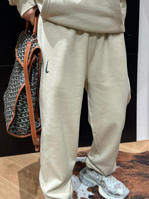 𝐍𝐢𝐤𝐞 𝐱 𝐁𝐢𝐥𝐥𝐢𝐞 𝐄𝐢𝐥𝐢𝐬𝐡碧梨联名情侣加绒卫衣卫裤套装101811 商品图2