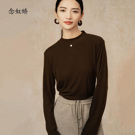 【商场搭配品】CNA5092 “ 弹力皮肤衣 ” 舒适软糯穿出幸福感 好穿好搭配 两色可选 商品图9