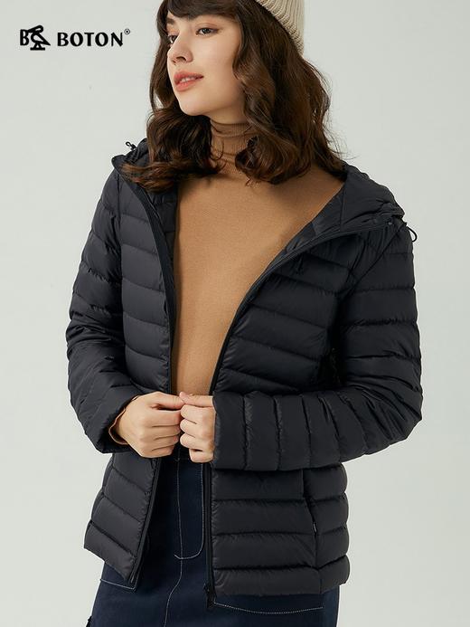 波顿女士秋冬季合身连帽保暖轻薄显瘦高端白鸭绒羽绒服LC752523 商品图2