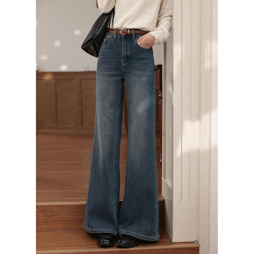 鹿向南「做旧迷情」牛仔蓝微喇直筒修身牛仔裤秋冬季新款女款长裤 商品图3