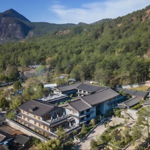 6天5晚【寻找香格里拉线路自由行】走进自然环抱，尽享高原盛景，探寻雪山峡谷间的“香巴拉秘境”，独立成团，自主规划每日活动，房+车自由行~ 商品图1