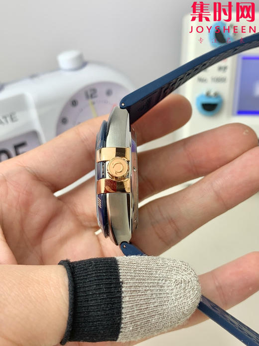 欧米茄 VS第五代星座系列 曼哈顿星座 玫金蓝 男士腕表 丹东8900一体机 商品图2