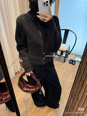 2510403    le** 羊毛 羊驼毛 开衫毛衣外套