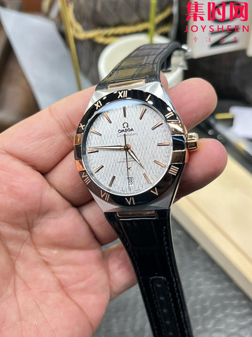 欧米茄 VS第五代星座系列 曼哈顿星座 玫金绸缎灰面 男士腕表 丹东8900一体机 商品图4