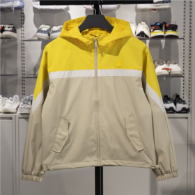 李宁女子2025春秋连帽健身风衣运动外套AFDV958-1