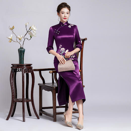 A10喜婆婆婚宴装日常平时可穿结婚礼服妈妈旗袍中年婚礼2025新款高贵 商品图2