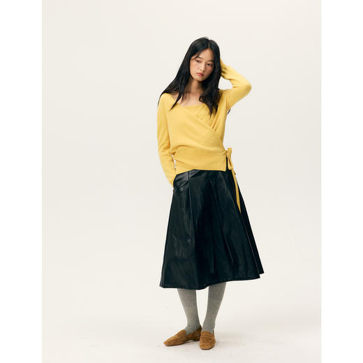 HeyDressV领裹身浣熊绒吊带针织衫套装 商品图2