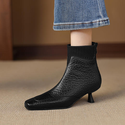 【预售5天】4.5cm牛皮尖头短靴女秋冬棕色切尔西靴子新款细跟弹力瘦瘦靴DMJFG&9558F 商品图3