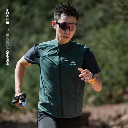 奥尼捷运动马甲户外轻量休闲防风防泼水透气舒适保暖运动马甲F5254 商品图0