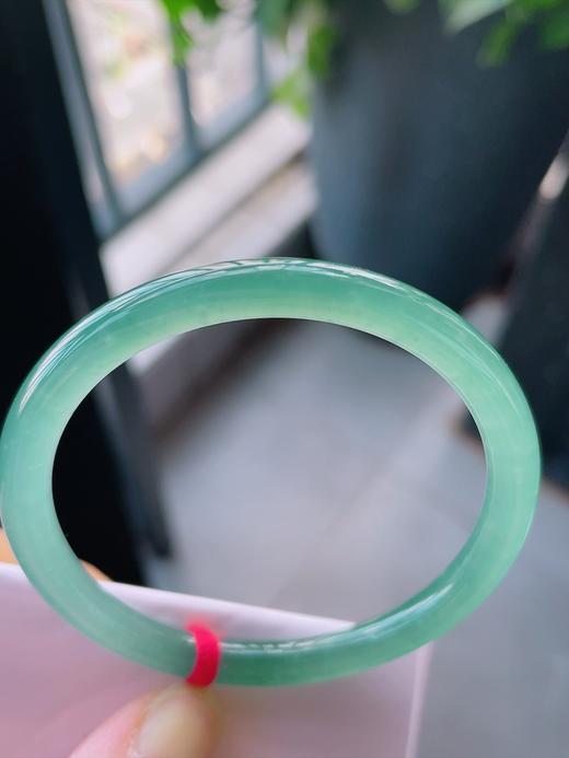 54圆条翡翠手镯 商品图5