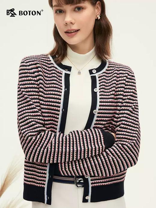 波顿女士春秋冬清甜减龄软糯保暖合身款撞色条纹毛衣开衫LU109324 商品图3