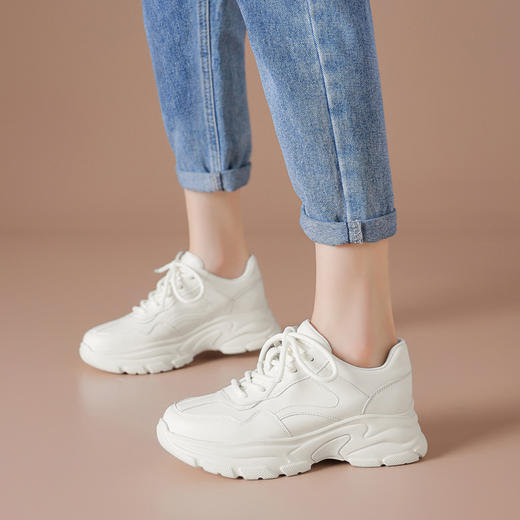 现货！限时239｜偏小半码建议大一码！超轻！超好穿的老爹鞋 商品图1