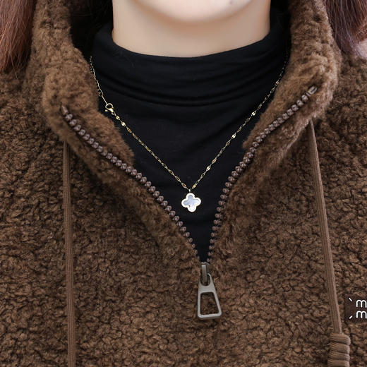 QYMXQD-79C2551-Y 时尚皮毛一体外套2025年秋冬季新款羊羔绒外套时尚保暖洋气上衣 商品图3