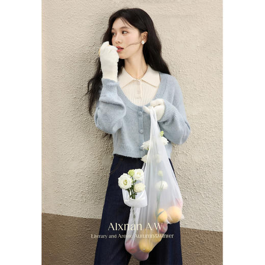 鹿向南「陷进温柔」蓝色针织毛衣女早秋新款杏色无袖背心时尚套装 商品图2