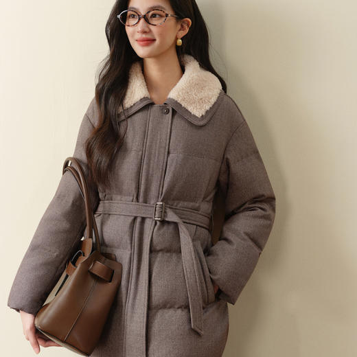 【严选】孟子义代言诗凡黎巴恩风安心羽绒服2025冬新款拼接毛领保暖外套女7GA180031 商品图2