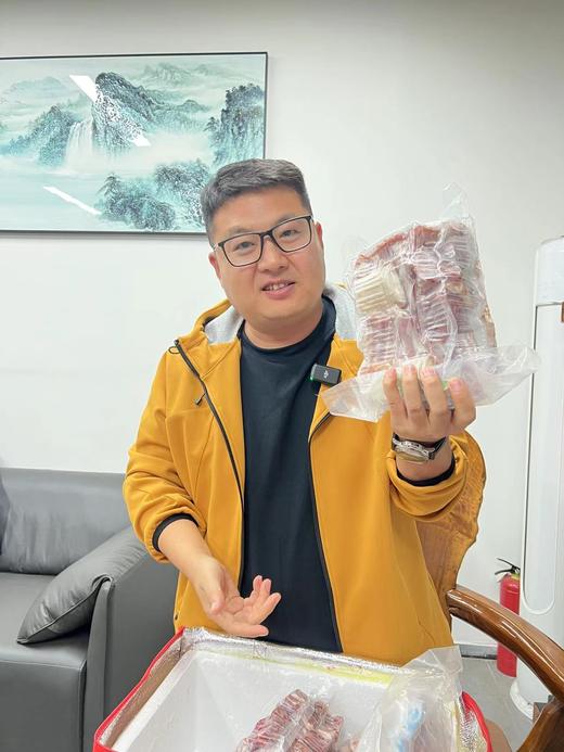 【秋冬男女款冲锋衣】 轻奢高定  户外连帽软壳外套 鸟家同厂款 商品图1