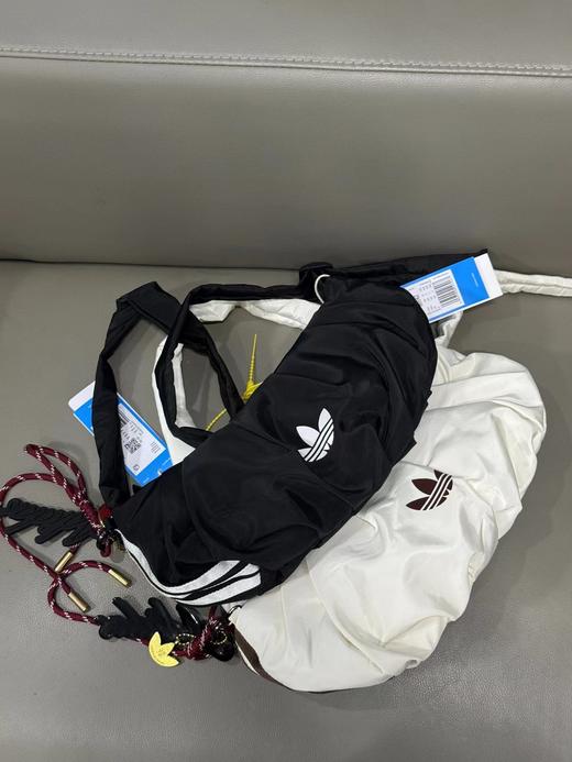 D102174超百搭运动休闲防水尼龙面料三叶草云朵包 商品图1