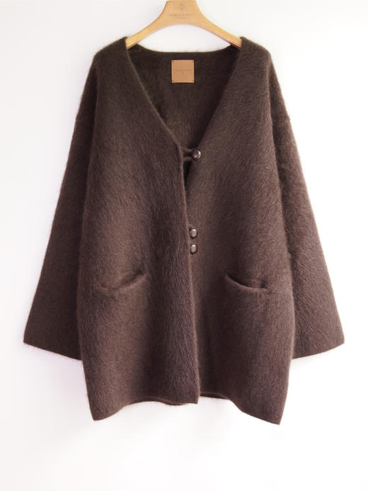 重磅V领拉毛牦牛绒短款大衣 商品图4