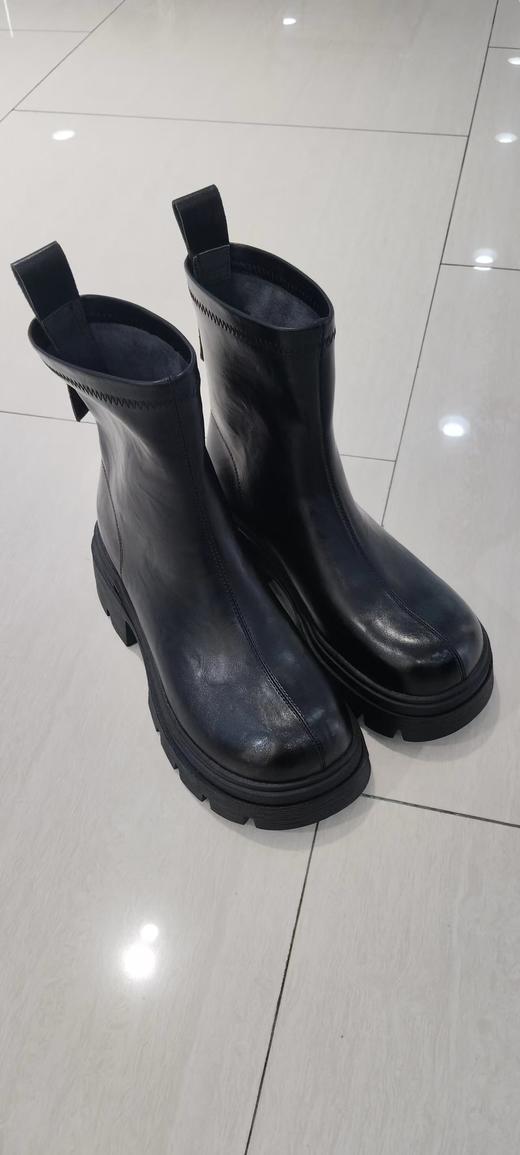 红蜻蜓女士短靴 商品图1